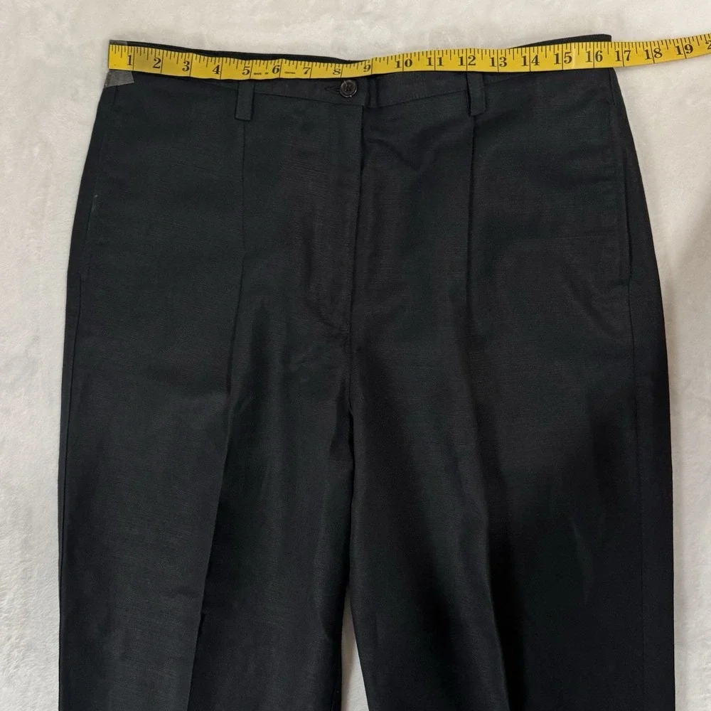 Liz Claiborne 🏷️ tag